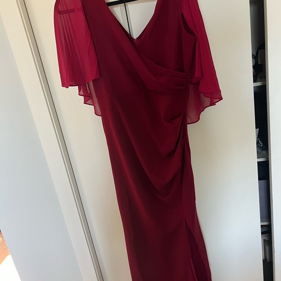 Women’s dress - Picture 4 of 4